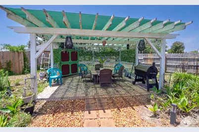 8213 Hartington Dr, Navarre, FL 32566 - Photo 25