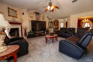 8213 Hartington Dr, Navarre, FL 32566 - Photo 5