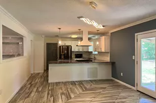 8108 Ridgefield Rd, Pensacola, FL 32514 - Photo 29