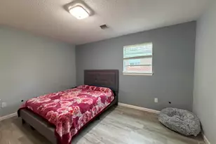 8108 Ridgefield Rd, Pensacola, FL 32514 - Photo 15