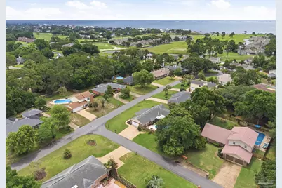 1305 Calcutta Dr, Gulf Breeze, FL 32563 - Photo 47