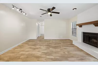 1305 Calcutta Dr, Gulf Breeze, FL 32563 - Photo 19