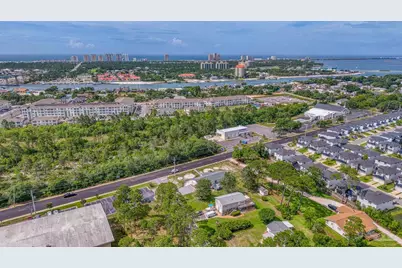 13690 Innerarity Pt Rd, Pensacola, FL 32507 - Photo 15