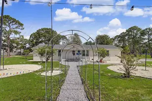 13690 Innerarity Point Rd, Pensacola, FL 32507 - Photo 3