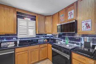 13690 Innerarity Point Rd, Pensacola, FL 32507 - Photo 19