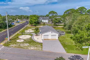 13690 Innerarity Point Rd, Pensacola, FL 32507 - Photo 13
