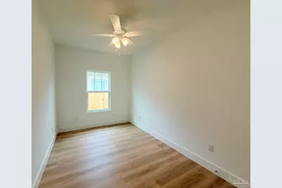1901 N Davis Hwy, Pensacola, FL 32503 - Photo 17