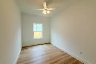 1901 N Davis Hwy, Pensacola, FL 32503 - Photo 17