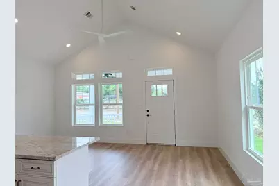 1901 N Davis Hwy, Pensacola, FL 32503 - Photo 5