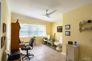 12 Huntington Dr, Pensacola, FL 32506 - Photo 17