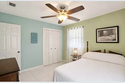 12 Huntington Dr, Pensacola, FL 32506 - Photo 19