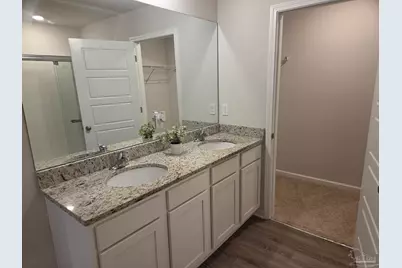 6359 Burrow Ln, Pensacola, FL 32526 - Photo 7