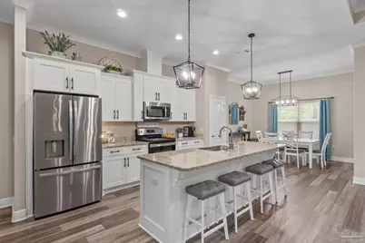 9073 E River Dr, Navarre, FL 32566 - Photo 11