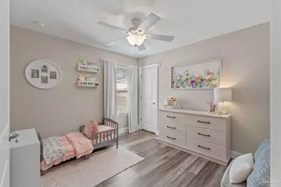 9073 E River Dr, Navarre, FL 32566 - Photo 23