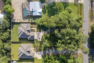 9073 E River Dr, Navarre, FL 32566 - Photo 37