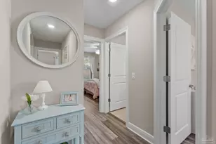 9073 E River Dr, Navarre, FL 32566 - Photo 19