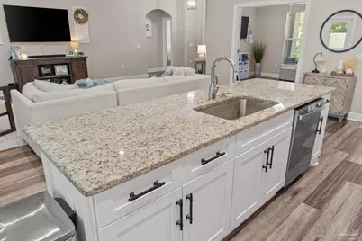 9073 E River Dr, Navarre, FL 32566 - Photo 15