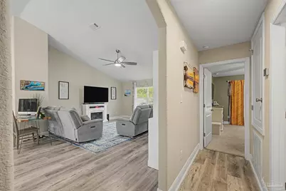 3613 Berkley Ln, Gulf Breeze, FL 32563 - Photo 7