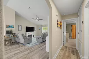 3613 Berkley Ln, Gulf Breeze, FL 32563 - Photo 7