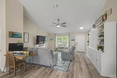 3613 Berkley Ln, Gulf Breeze, FL 32563 - Photo 5