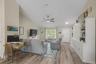 3613 Berkley Ln, Gulf Breeze, FL 32563 - Photo 5