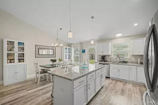 3613 Berkley Ln, Gulf Breeze, FL 32563 - Photo 13