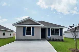 6557 Firefly Dr, Milton, FL 32583 - Photo 1