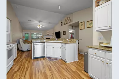 6096 Suntan Cir, Pensacola, FL 32526 - Photo 15