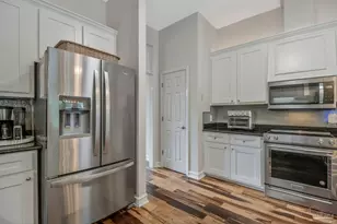3038 Eagle Pointe Dr, Pace, FL 32571 - Photo 17