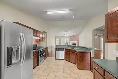 1729 Condor Dr, Cantonment, FL 32533 - Photo 9