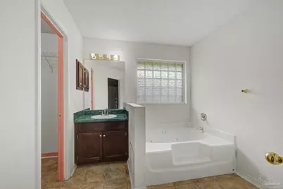 1729 Condor Dr, Cantonment, FL 32533 - Photo 29