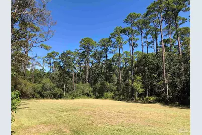 3026 Laurel Dr, Gulf Breeze, FL 32563 - Photo 27