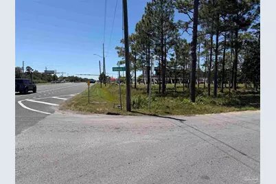 9650 Navarre Pkwy, Navarre, FL 32566 - Photo 13