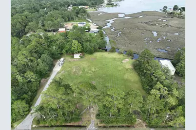 7524 Petersen Pt Rd, Milton, FL 32583 - Photo 1