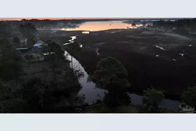 7524 Petersen Pt Rd, Milton, FL 32583 - Photo 25