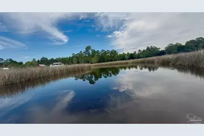 7524 Petersen Pt Rd, Milton, FL 32583 - Photo 3