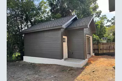 917 E Moreno St, Pensacola, FL 32503 - Photo 37