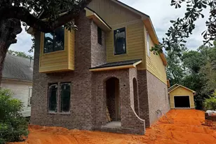 917 E Moreno St, Pensacola, FL 32503 - Photo 5