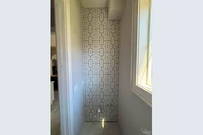 917 E Moreno St, Pensacola, FL 32503 - Photo 25