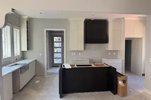 917 E Moreno St, Pensacola, FL 32503 - Photo 13
