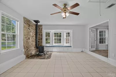 7408 Stiller Lake Rd, Pensacola, FL 32526 - Photo 5