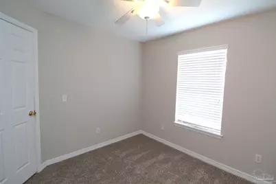 7680 Chablis Cir, Navarre, FL 32566 - Photo 13