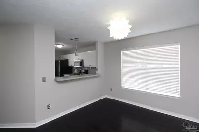 7680 Chablis Cir, Navarre, FL 32566 - Photo 3