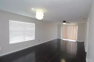 7680 Chablis Cir, Navarre, FL 32566 - Photo 5