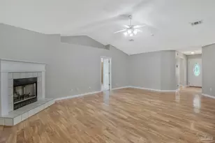 5246 Hawks Nest Dr, Milton, FL 32570 - Photo 3