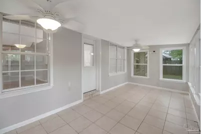 5246 Hawks Nest Dr, Milton, FL 32570 - Photo 7