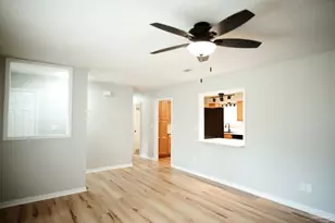 2745 Godwin Ln, Pensacola, FL 32526 - Photo 19
