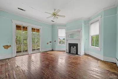 222 W Jackson St, Pensacola, FL 32501 - Photo 5