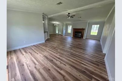 8182 Mobile Hwy, Pensacola, FL 32526 - Photo 21
