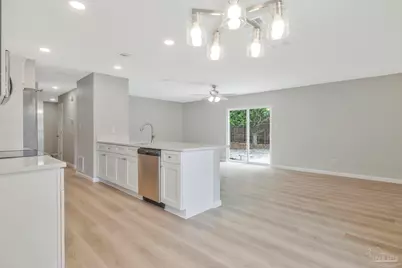 1378 Harvard Dr, Gulf Breeze, FL 32563 - Photo 11